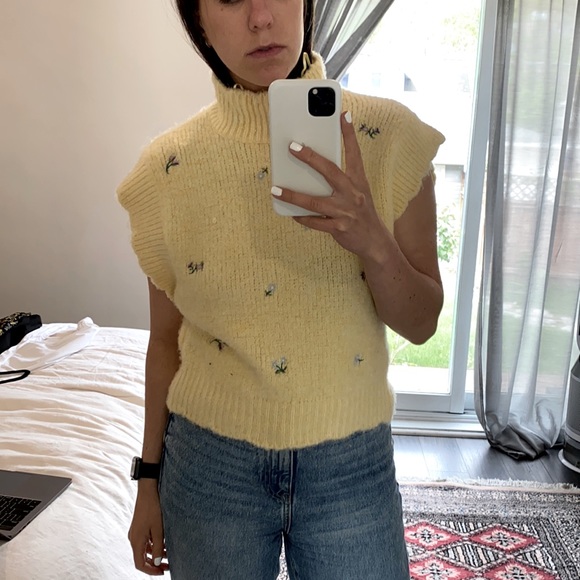 Zara Knit Sweater Tank - Picture 1 of 4